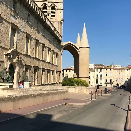 Appartement Duplex With Cathedral View *