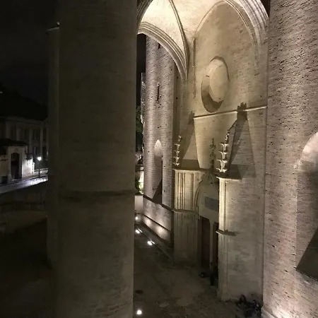 Daire Duplex With Cathedral View